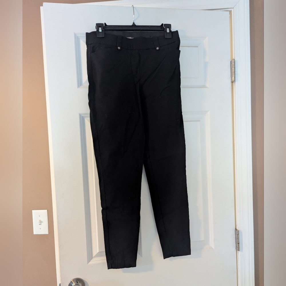 Women's Pull-On Stretchy Black Pants